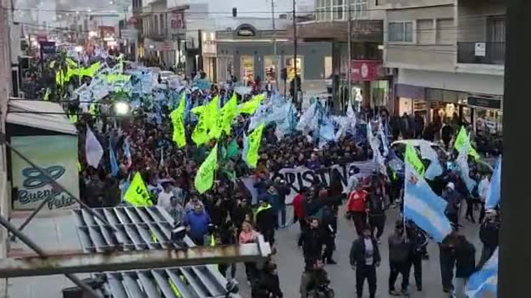 Marcha de apoyo a CFK en Comodoro Rivadavia