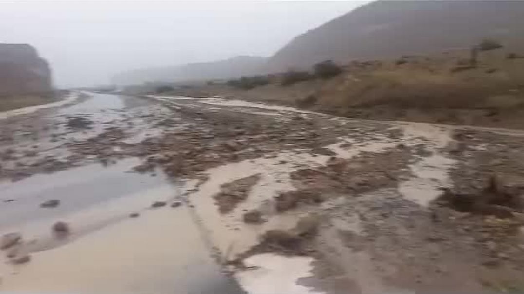 ⁣Temporal de lluvia en Paso de Indios depositó barro y piedras sobre la Ruta 25
