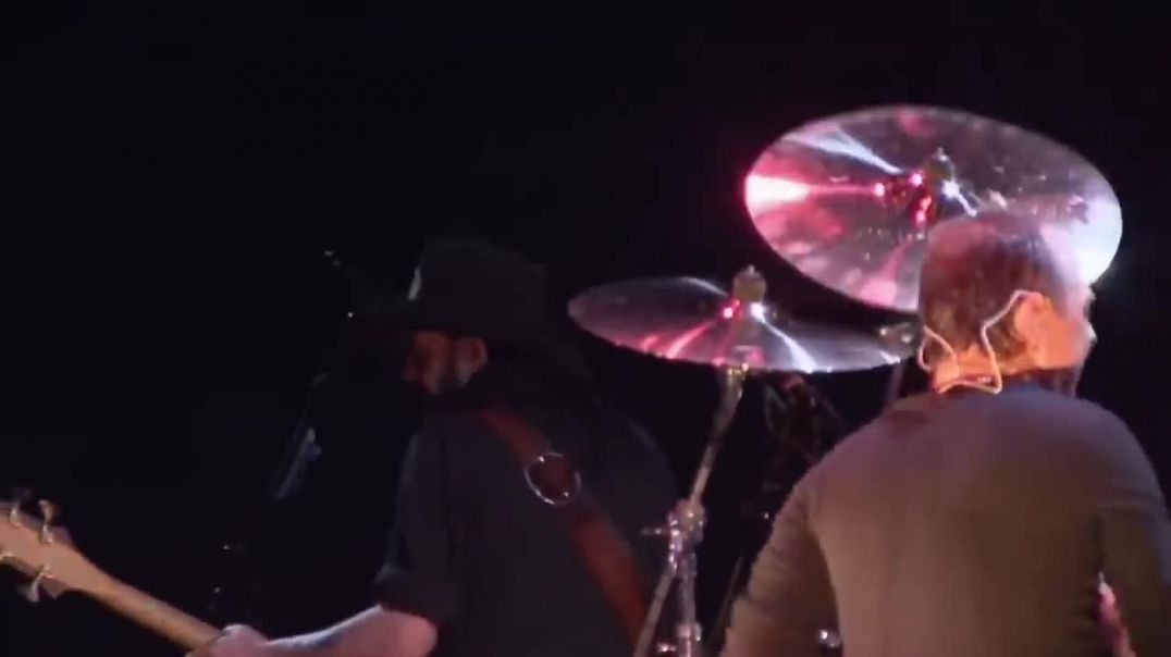 ⁣Metallica & Lemmy - Live in Nashville   September 14, 2009