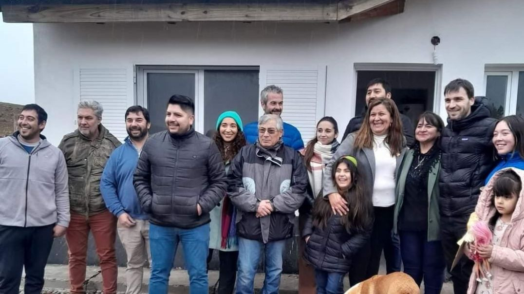 ⁣Torres inauguró nuevas viviendas en aldea Beleiro