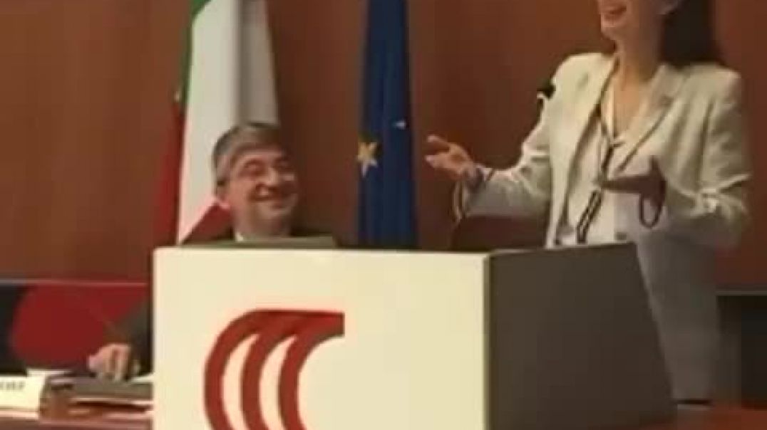 ⁣El "piropo" de la Canciller al gobernador Torres en Italia